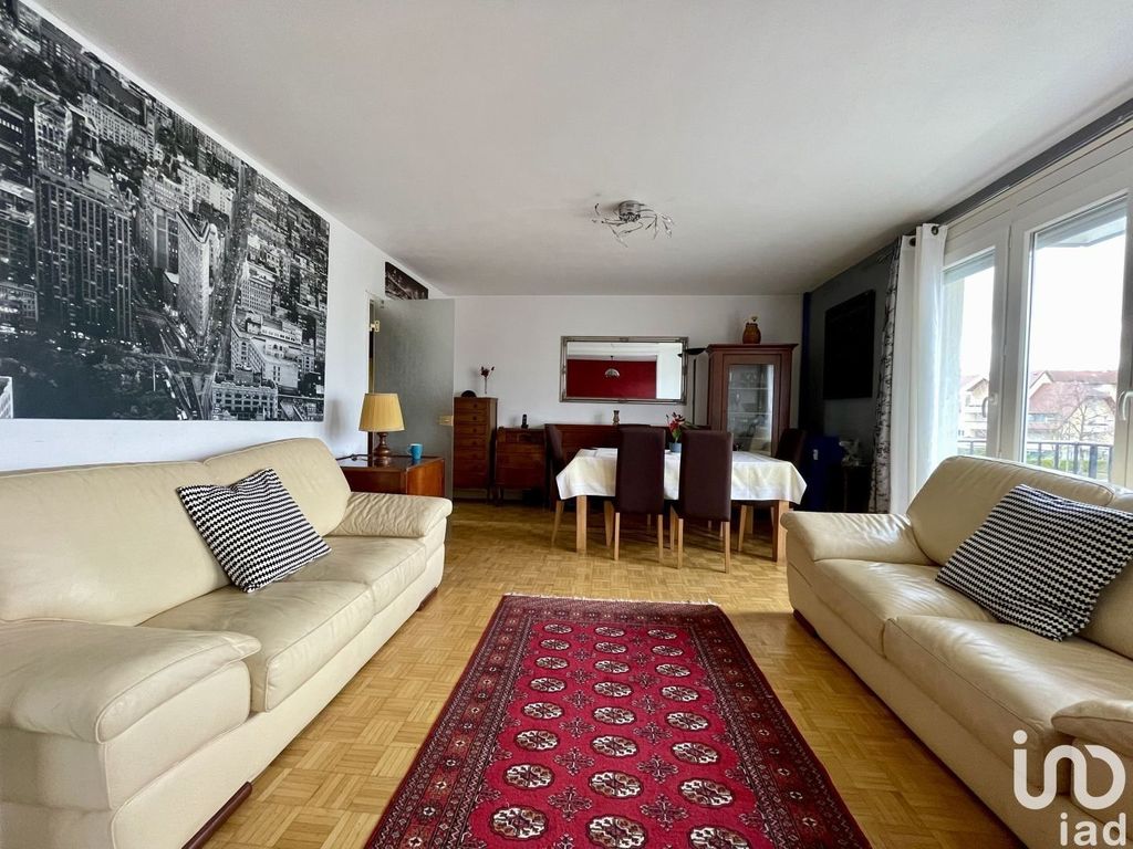Achat appartement à vendre 4 pièces 93 m² - Ferney-Voltaire