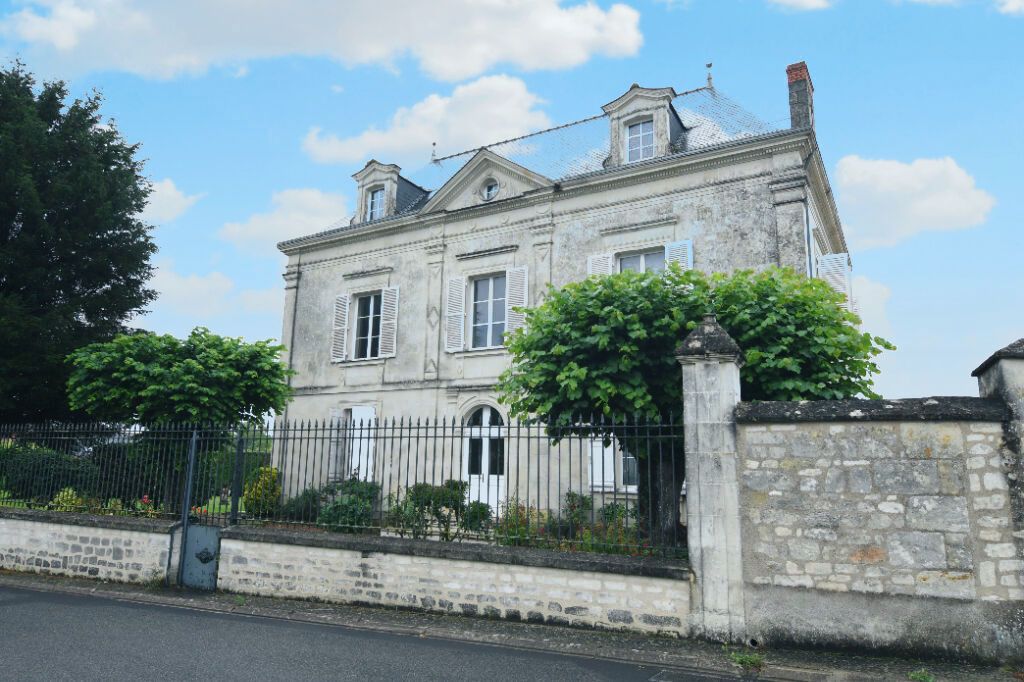 Achat maison à vendre 5 chambres 297 m² - Brissac-Loire-Aubance
