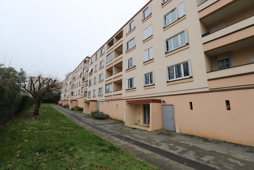 Achat appartement à vendre 4 pièces 68 m² - Gretz-Armainvilliers