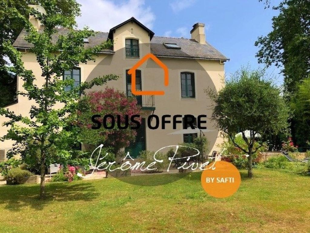 Achat maison à vendre 5 chambres 240 m² - Saint-Gildas-des-Bois
