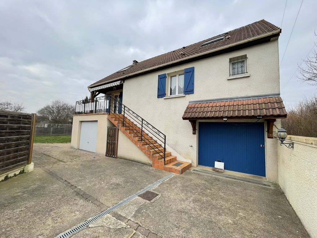 Achat appartement à vendre 4 pièces 145 m² - Montereau-Fault-Yonne