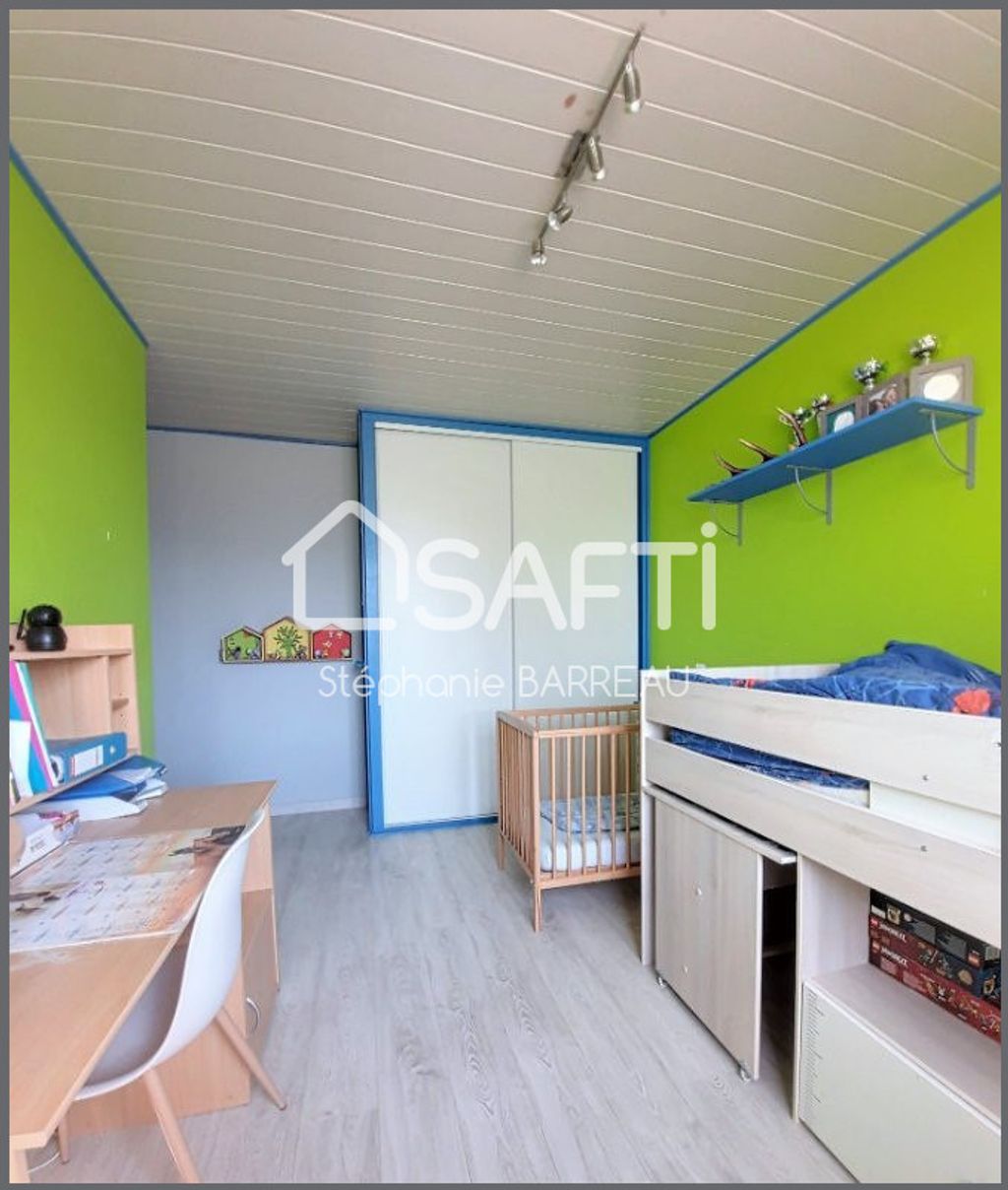 Achat appartement à vendre 6 pièces 150 m² - Saint-Lattier