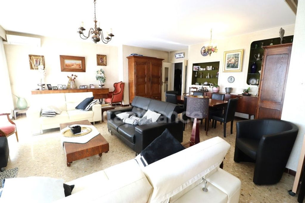 Achat appartement à vendre 5 pièces 134 m² - Toulon
