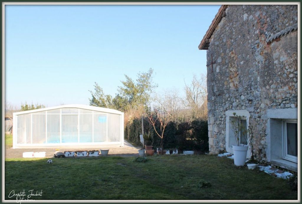 Achat maison à vendre 4 chambres 167 m² - La Roche-Chalais