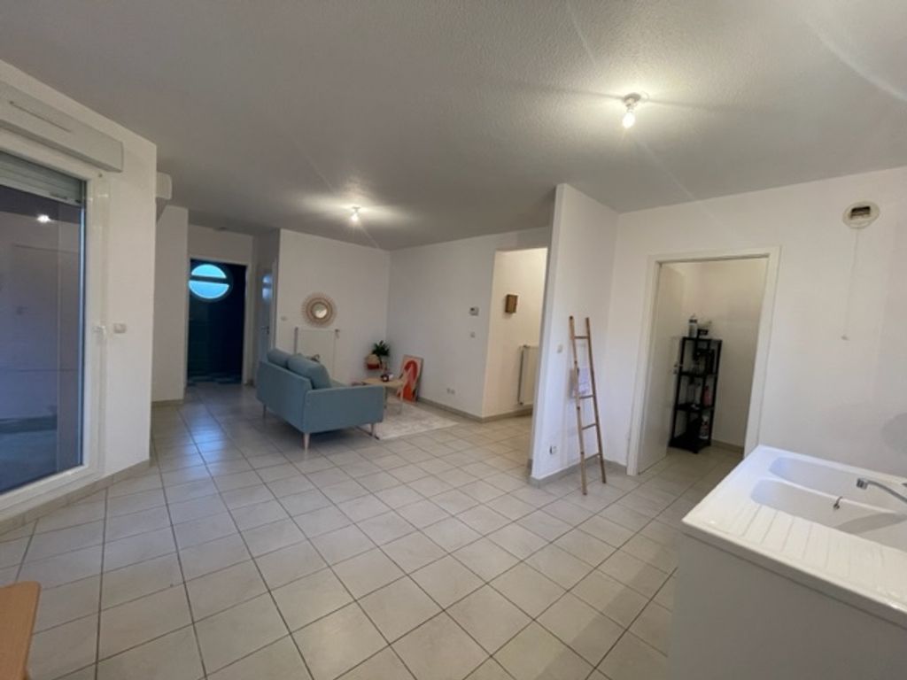 Achat appartement à vendre 2 pièces 54 m² - Cosnes-et-Romain