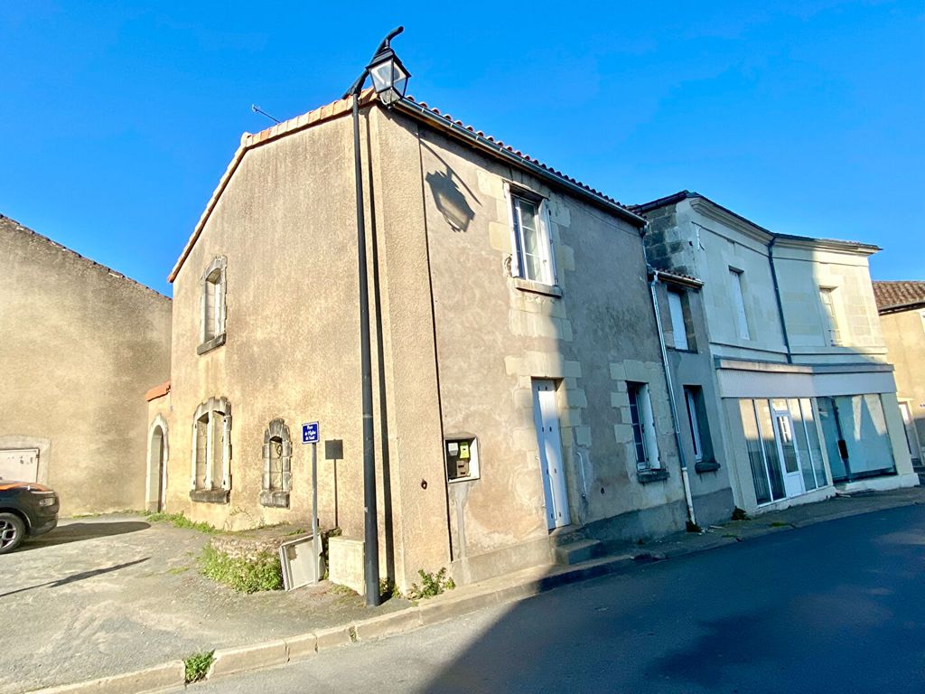 Achat maison à vendre 2 chambres 75 m² - Lys-Haut-Layon