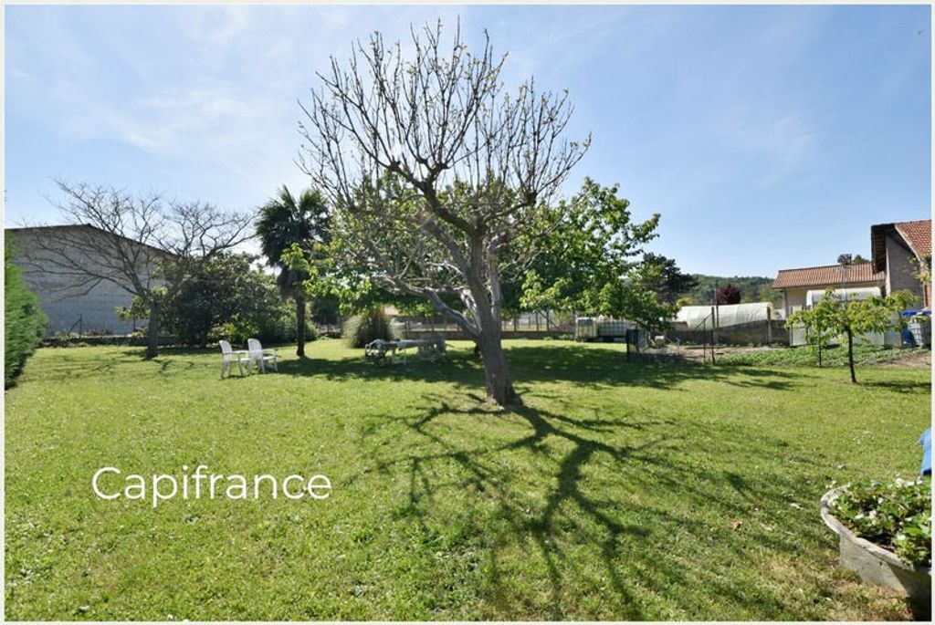 Achat maison 4 chambre(s) - Saint-Barthélemy-de-Vals