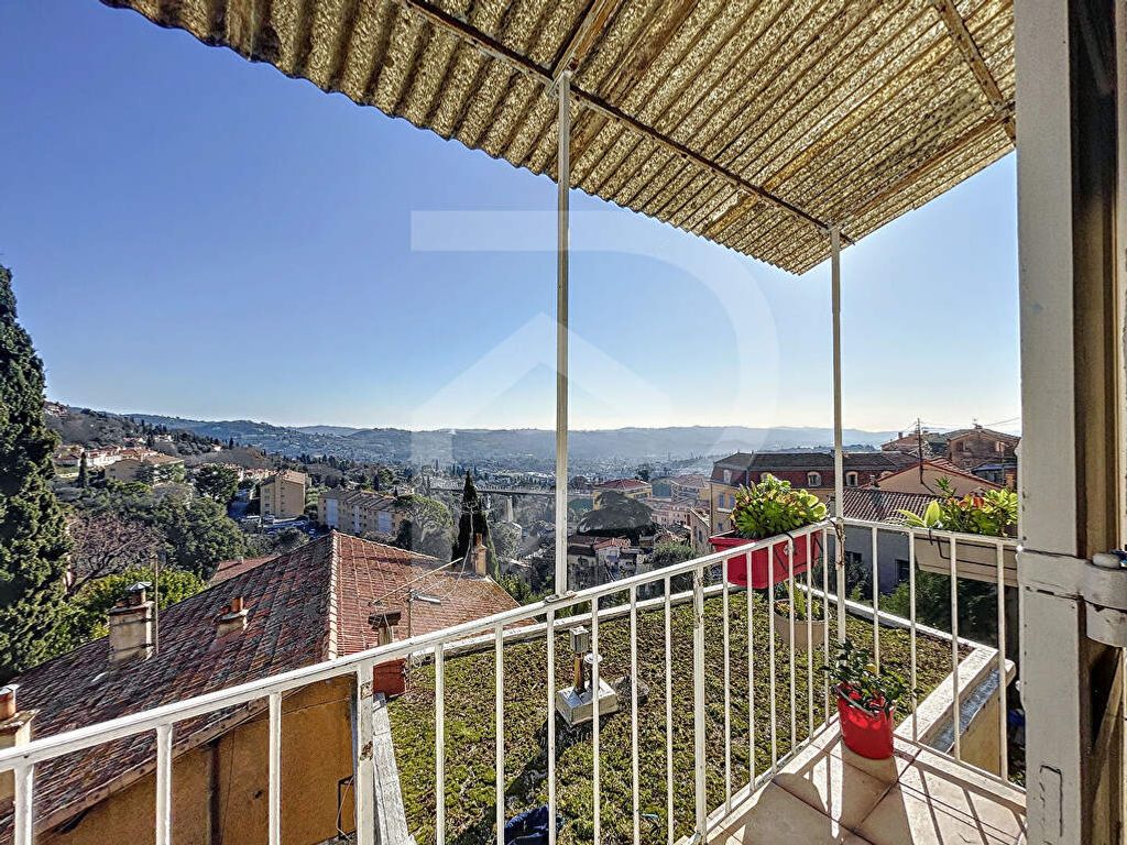 Achat appartement à vendre 6 pièces 88 m² - Grasse