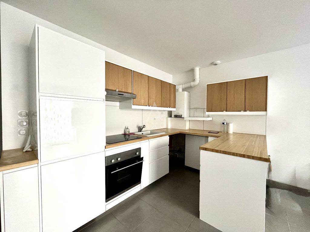 Achat appartement à vendre 3 pièces 61 m² - Agde