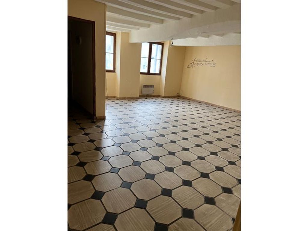 Achat maison à vendre 3 chambres 117 m² - Loudun