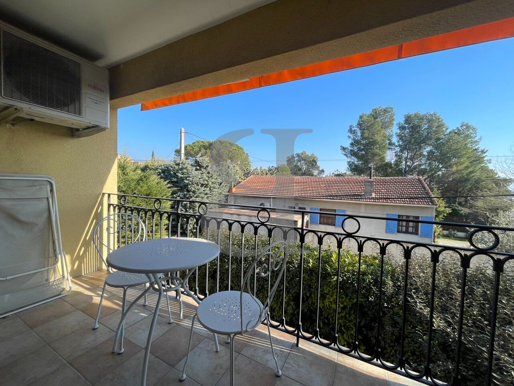 Achat appartement à vendre 2 pièces 48 m² - L'Isle-sur-la-Sorgue