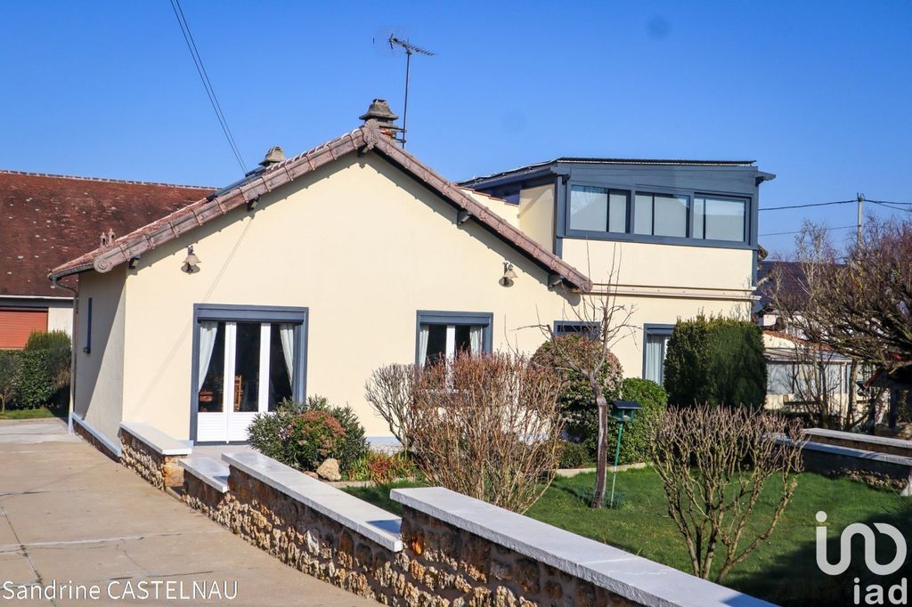 Achat maison à vendre 4 chambres 120 m² - Breuillet