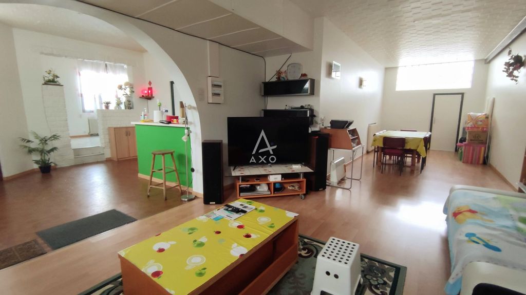 Achat maison à vendre 4 chambres 133 m² - Neuilly-Plaisance