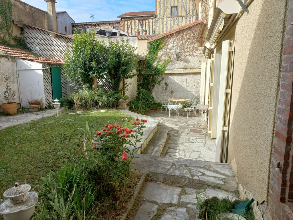 Achat maison à vendre 7 chambres 328 m² - Mirande