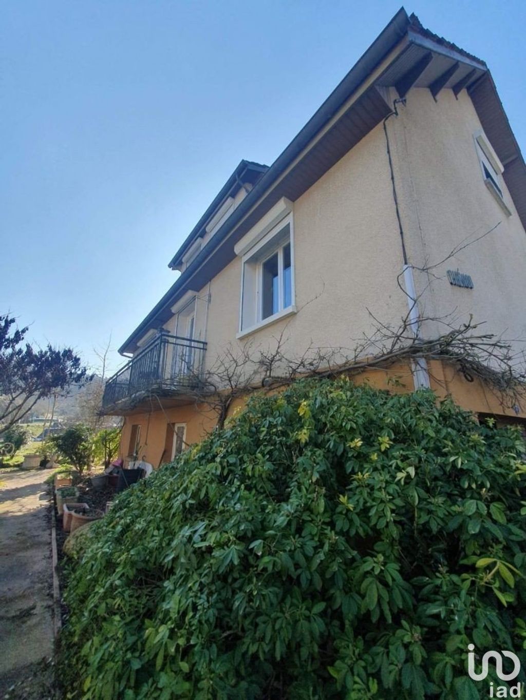 Achat maison à vendre 3 chambres 108 m² - Aisy-sur-Armançon