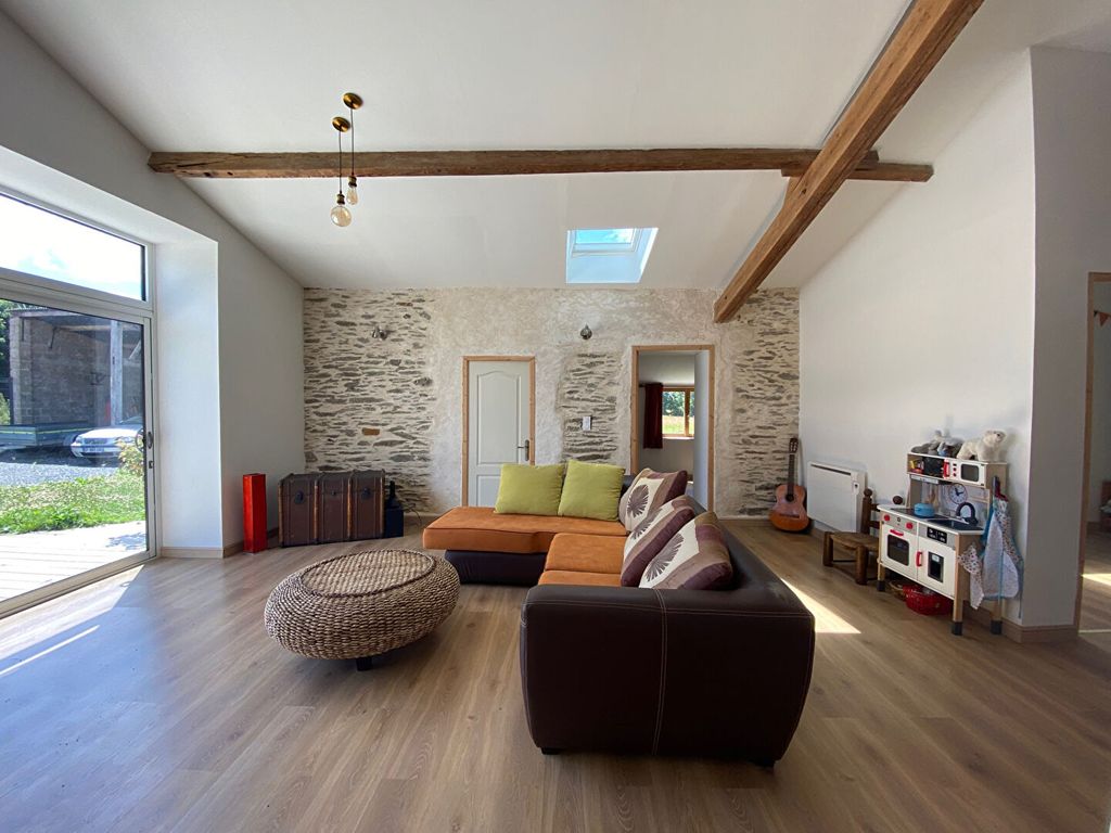 Achat maison à vendre 3 chambres 149 m² - La Chapelle-Hermier