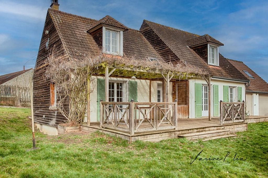 Achat maison à vendre 4 chambres 141 m² - Bréançon