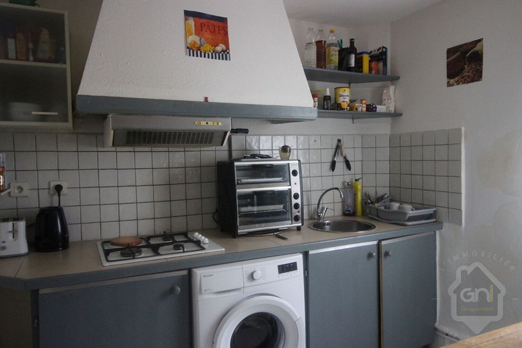 Achat maison à vendre 6 chambres 170 m² - Rians