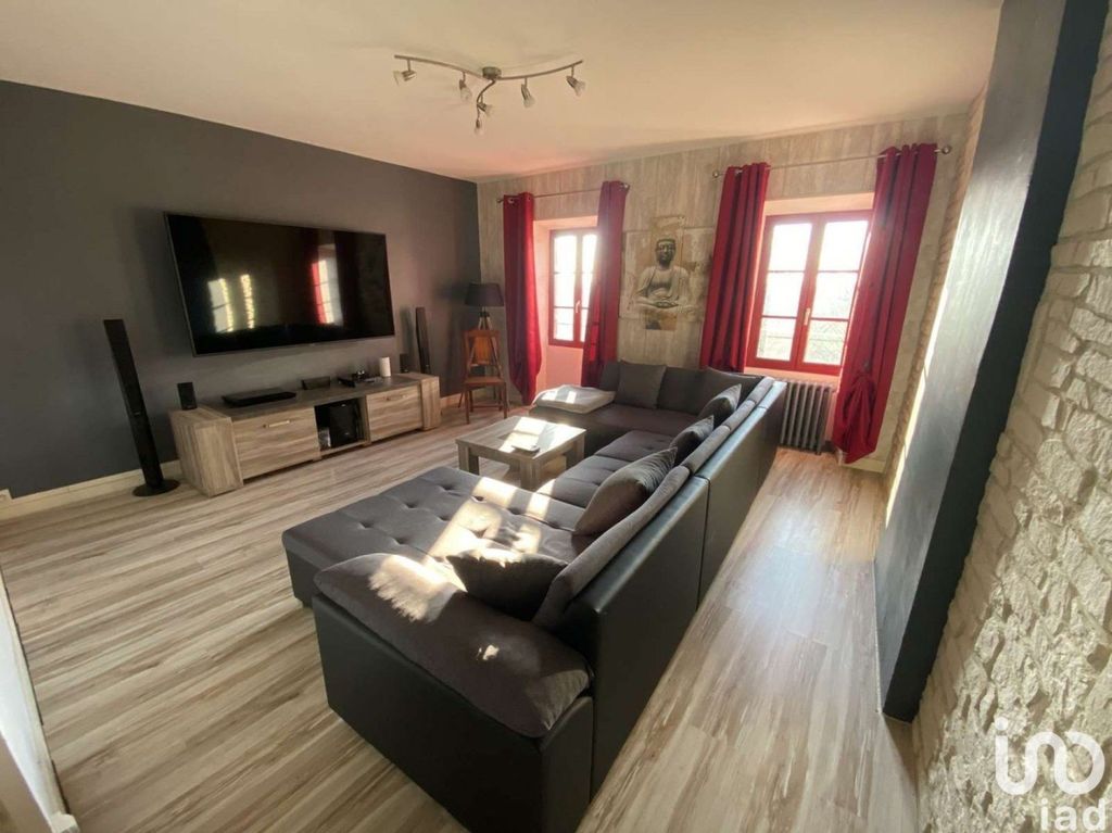 Achat appartement à vendre 4 pièces 138 m² - Parthenay