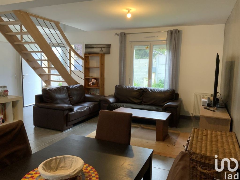 Achat maison à vendre 3 chambres 87 m² - Évry-Grégy-sur-Yerre