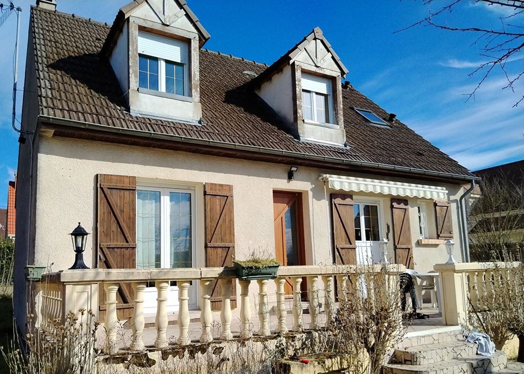 Achat maison à vendre 4 chambres 120 m² - Changis-sur-Marne