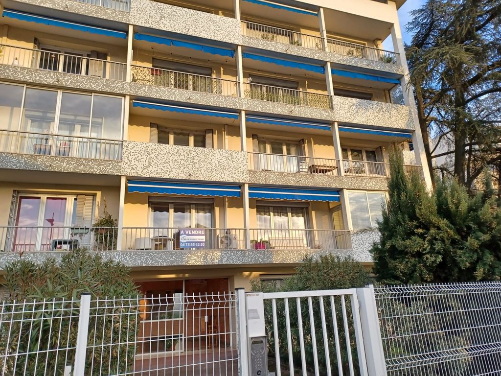 Achat appartement à vendre 4 pièces 91 m² - Valence