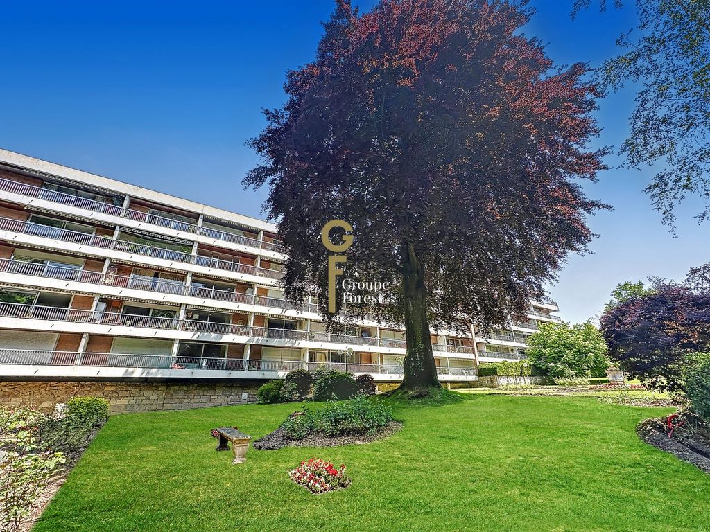 Achat appartement à vendre 5 pièces 116 m² - Roubaix