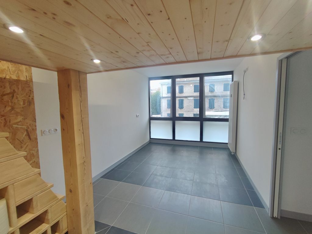 Achat appartement à vendre 4 pièces 87 m² - Agen