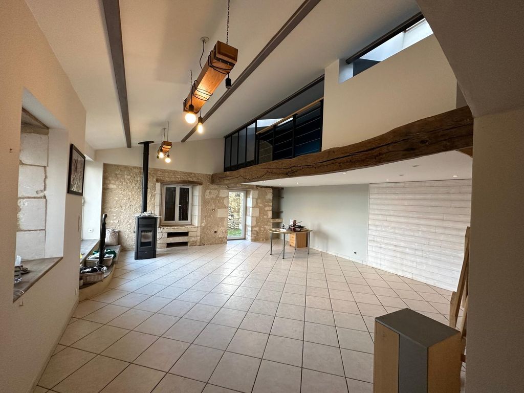 Achat maison à vendre 3 chambres 143 m² - Jardres