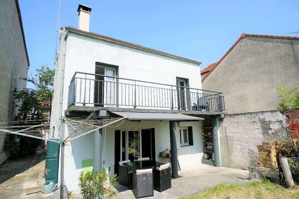 Achat maison à vendre 4 chambres 130 m² - Aulnay-sous-Bois