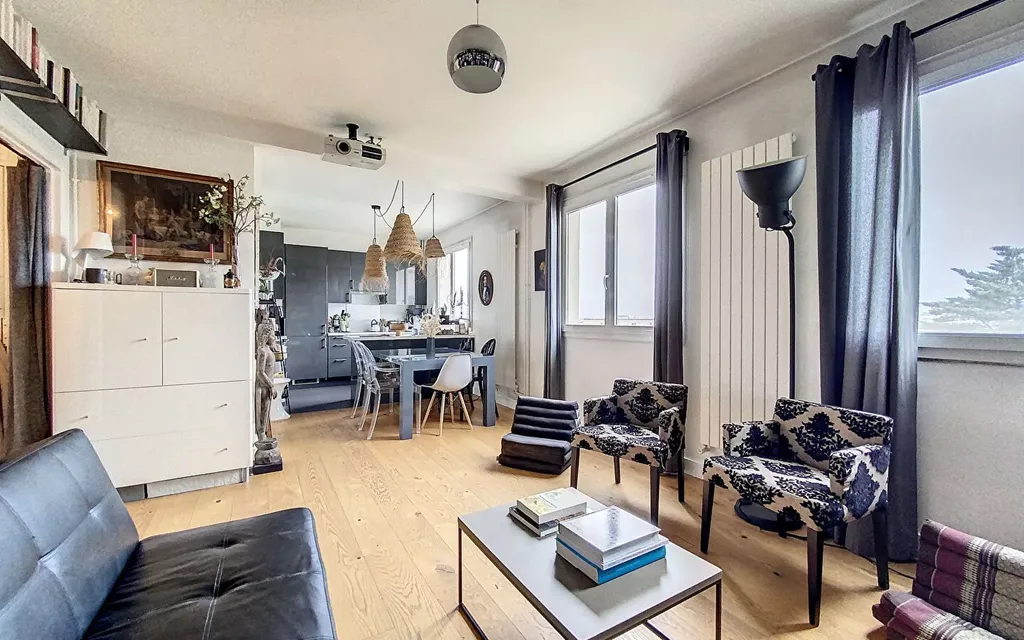 Achat appartement à vendre 4 pièces 77 m² - Suresnes