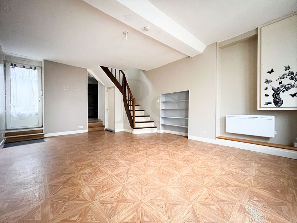 Achat maison à vendre 4 chambres 99 m² - Condé-sur-Ifs