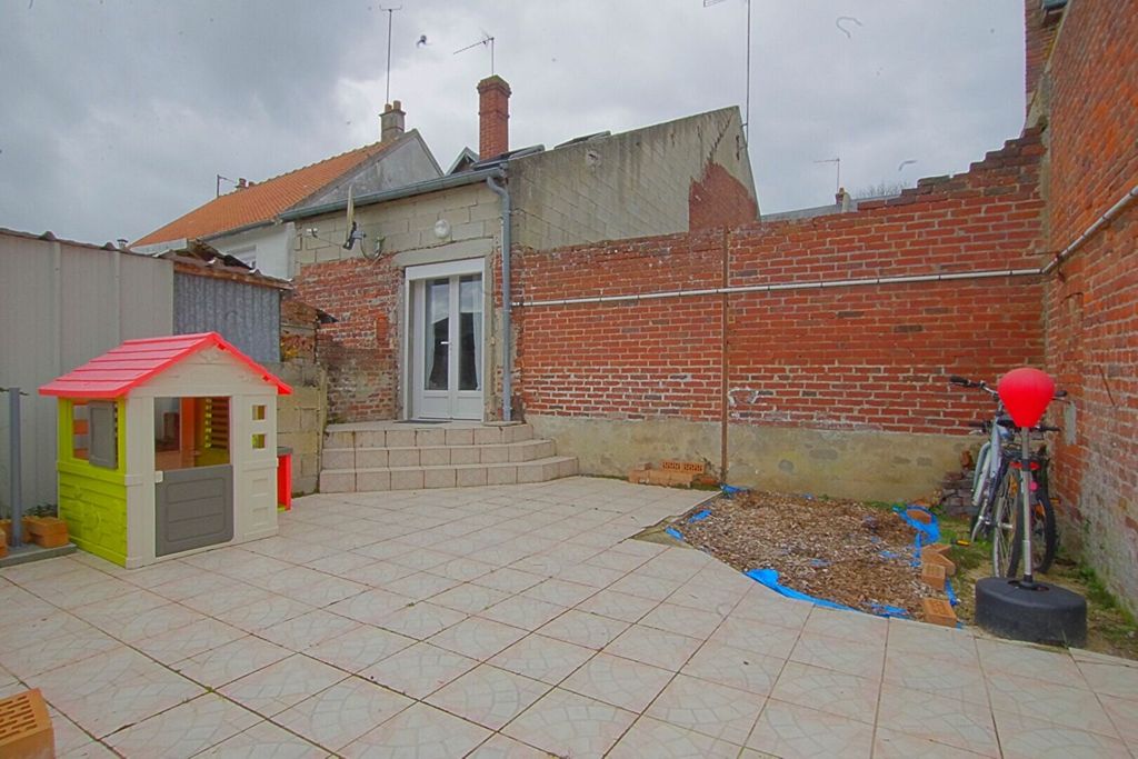 Achat maison à vendre 3 chambres 93 m² - Nesle