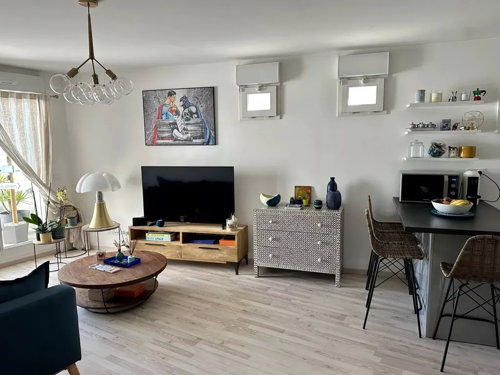 Achat appartement à vendre 3 pièces 59 m² - Maisons-Alfort