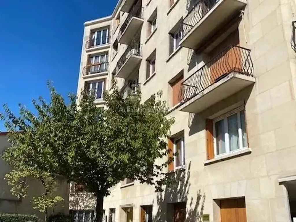 Achat appartement à vendre 3 pièces 96 m² - Saint-Maur-des-Fossés