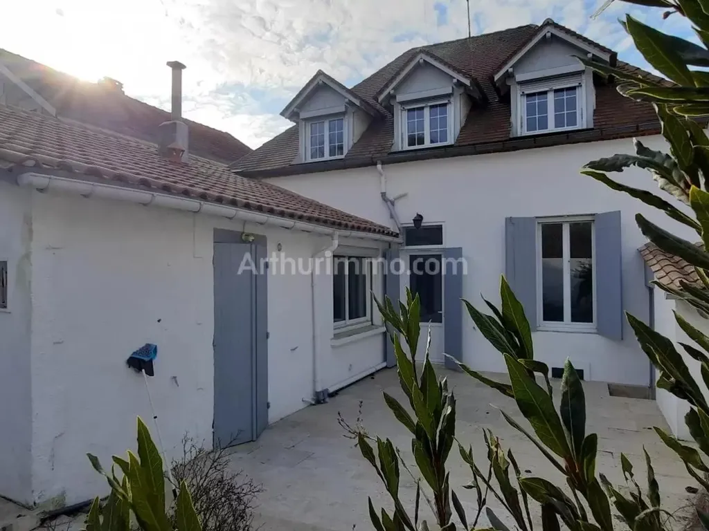 Achat maison à vendre 5 chambres 153 m² - Bergerac