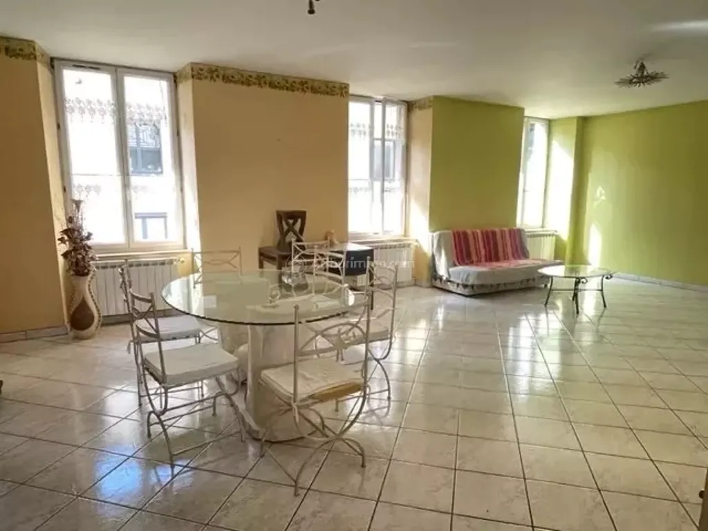 Achat appartement à vendre 5 pièces 122 m² - Pontarlier