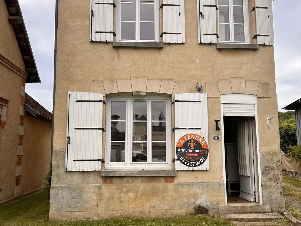 Achat maison à vendre 3 chambres 90 m² - Colligis-Crandelain