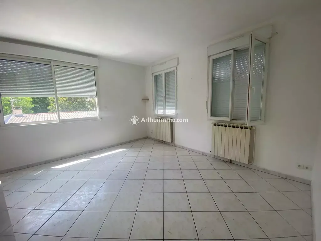 Achat appartement à vendre 3 pièces 52 m² - Millau