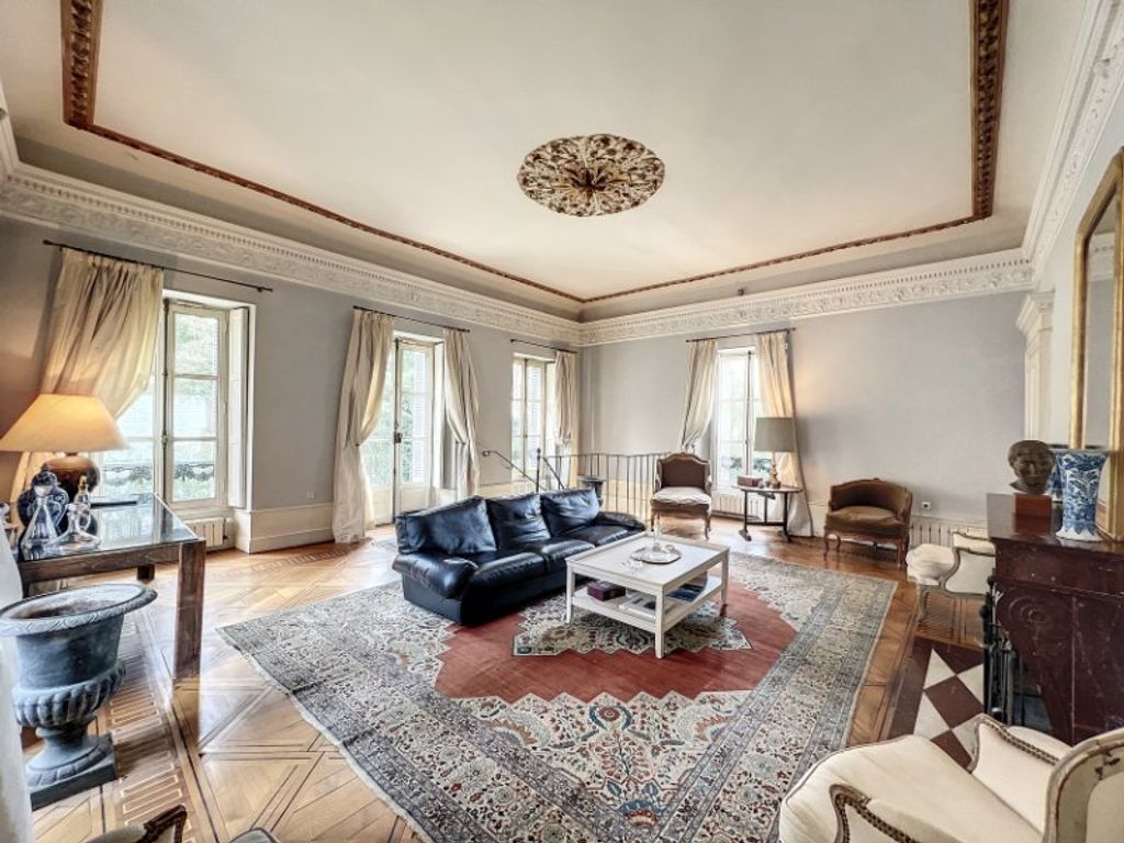 Achat maison à vendre 4 chambres 220 m² - Dijon