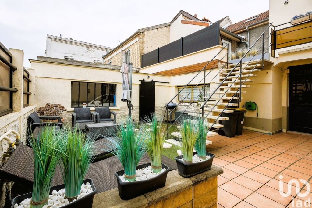 Achat maison à vendre 4 chambres 149 m² - Reims