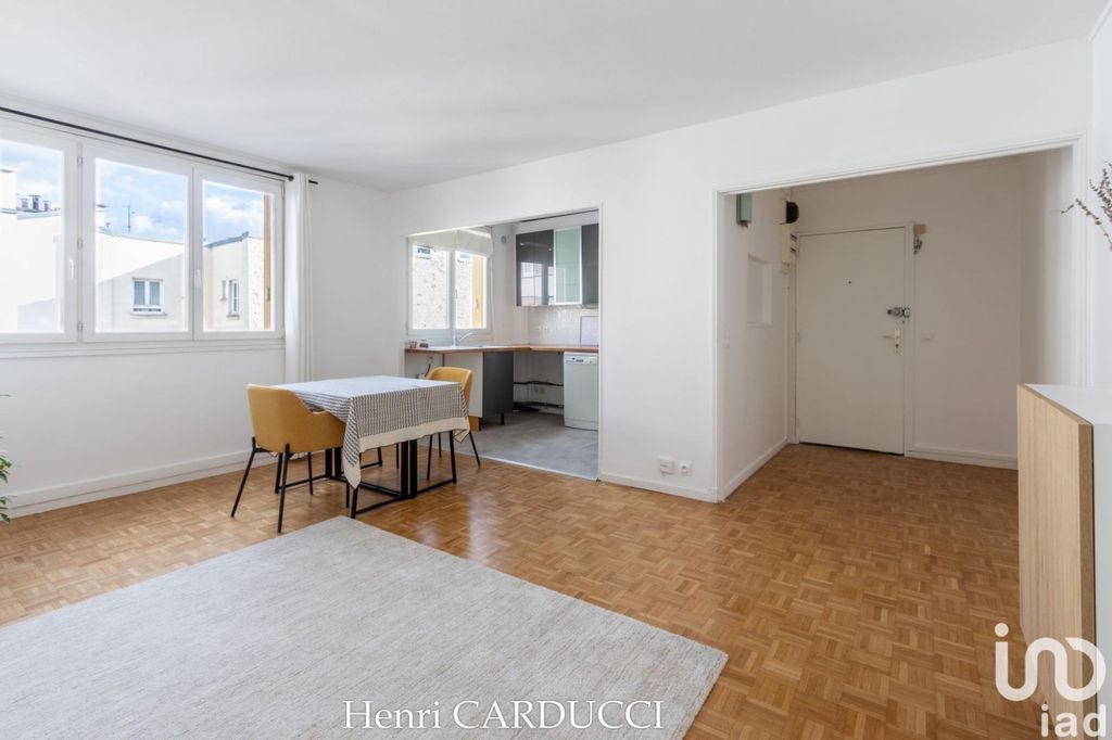 Achat appartement à vendre 3 pièces 56 m² - Paris 17ème arrondissement