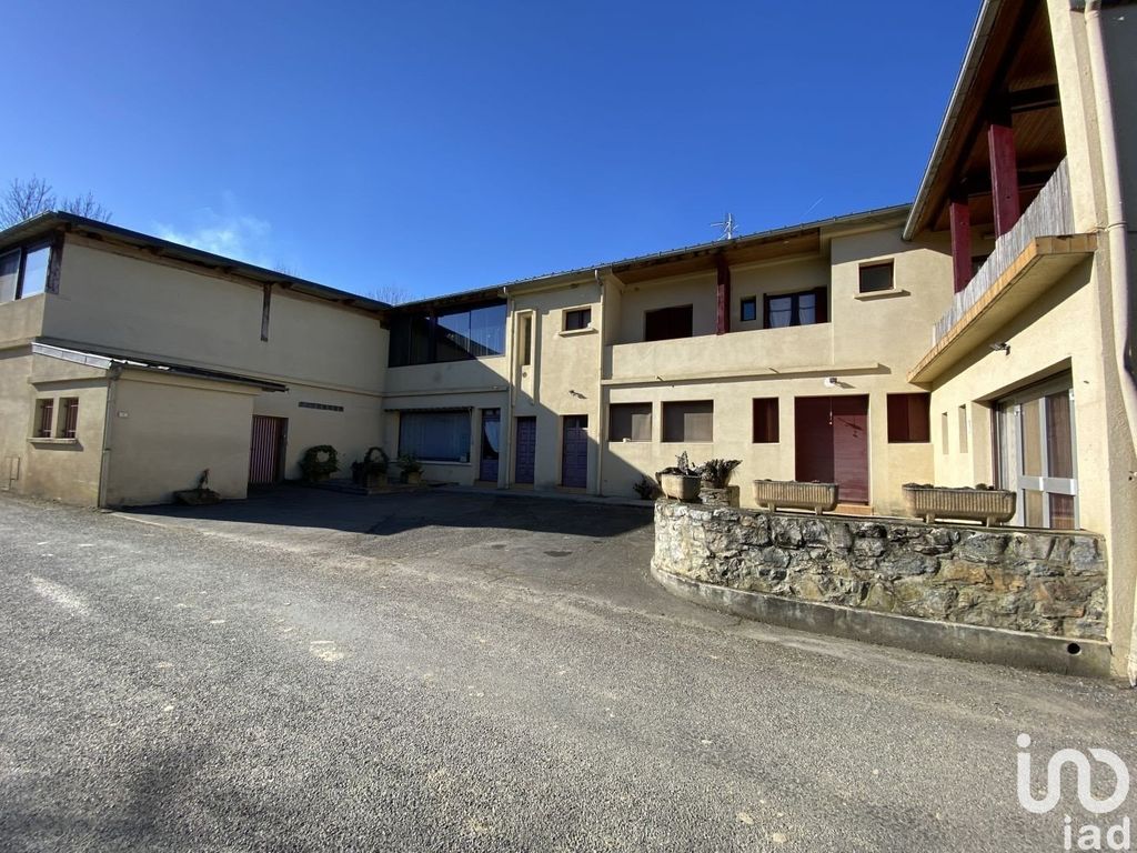 Achat maison à vendre 7 chambres 476 m² - Bourg-de-Bigorre