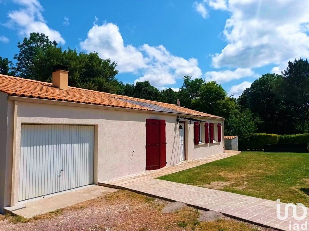 Achat maison à vendre 4 chambres 100 m² - Taillebourg