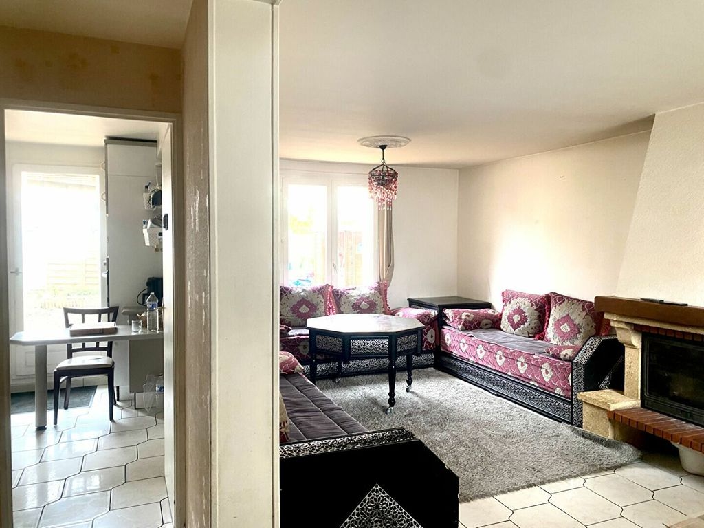 Achat maison à vendre 3 chambres 77 m² - Les Mureaux