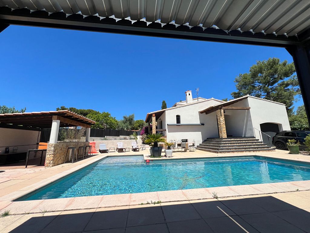 Achat maison à vendre 4 chambres 150 m² - Sanary-sur-Mer