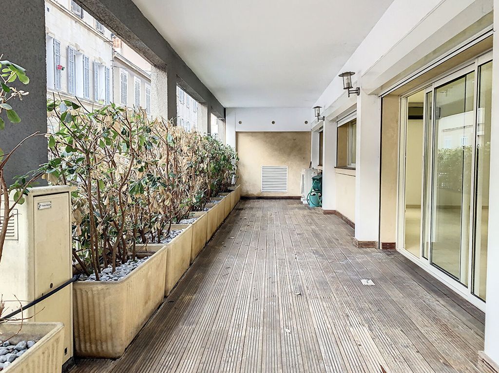 Achat appartement à vendre 3 pièces 93 m² - Marseille 4ème arrondissement