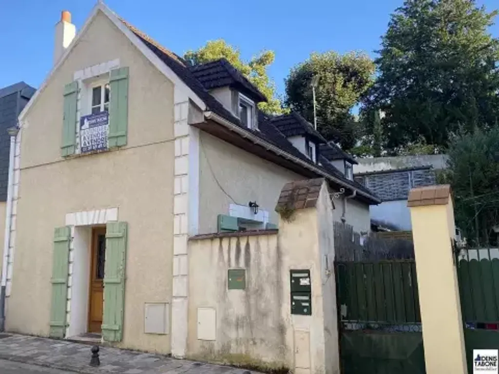 Achat maison à vendre 2 chambres 79 m² - Saint-Prix