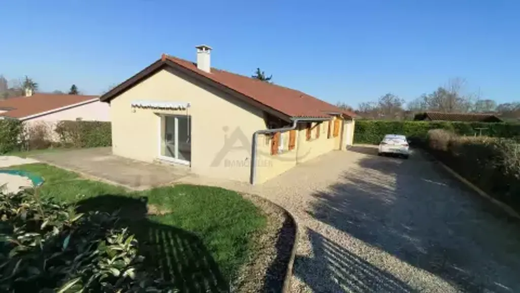 Achat maison à vendre 4 chambres 100 m² - Saint-Bénigne