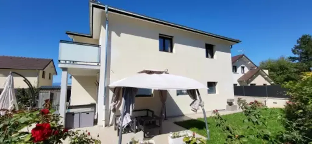 Achat maison à vendre 5 chambres 212 m² - Thonon-les-Bains